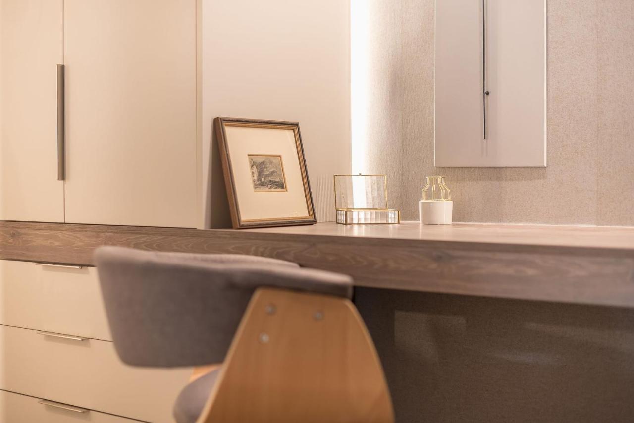 Beautiful & Renovated Aprtm In Piraeus Apartment Luaran gambar