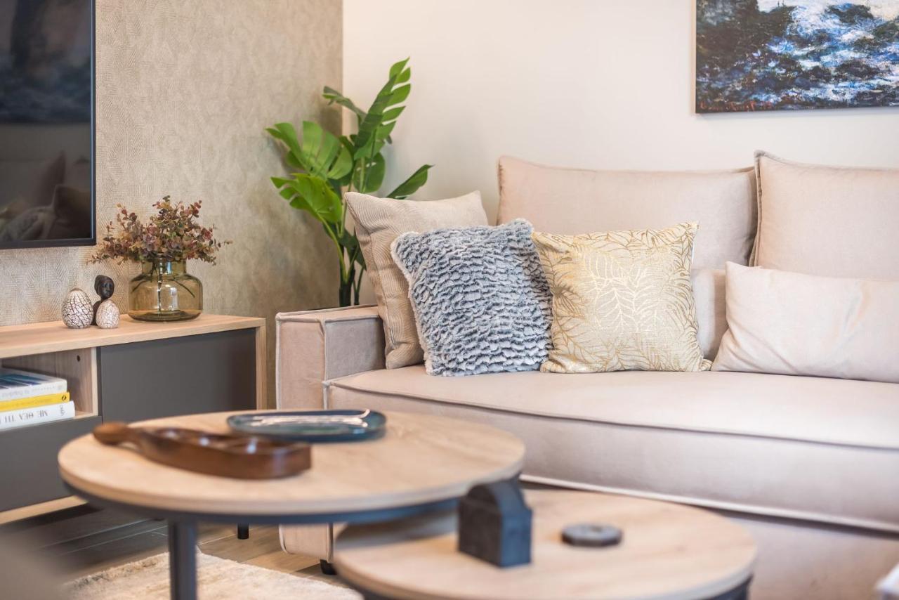 Beautiful & Renovated Aprtm In Piraeus Apartment Luaran gambar