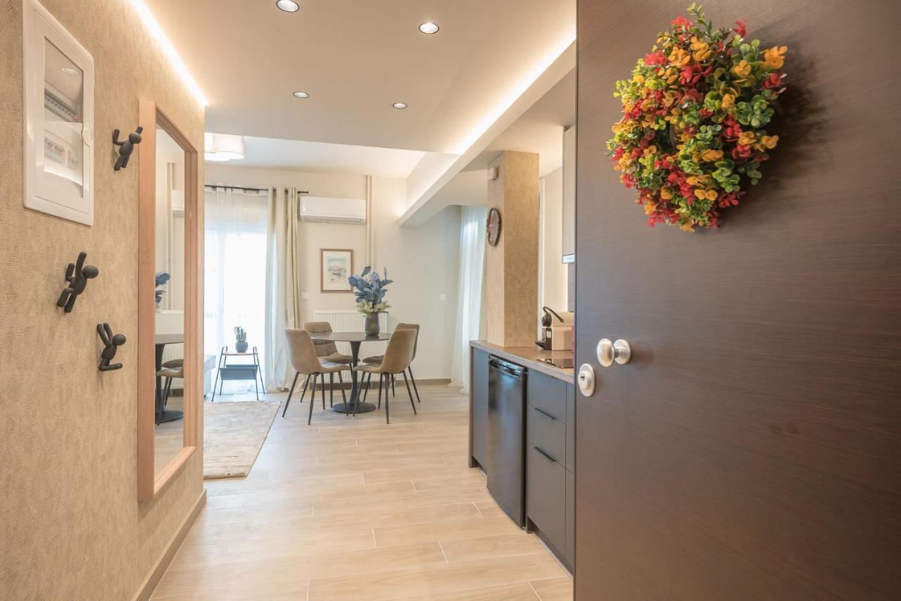 Beautiful & Renovated Aprtm In Piraeus Apartment Luaran gambar