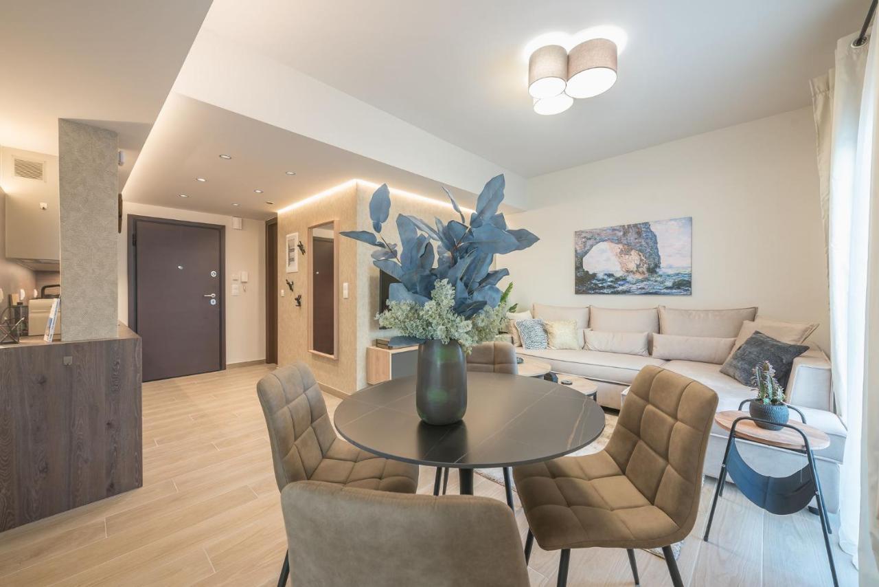 Beautiful & Renovated Aprtm In Piraeus Apartment Luaran gambar