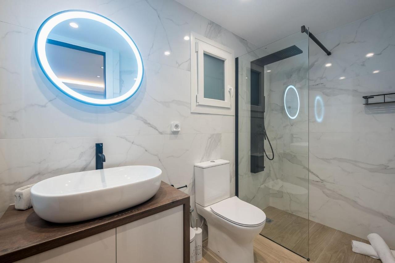 Beautiful & Renovated Aprtm In Piraeus Apartment Luaran gambar